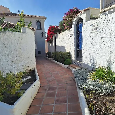 Apartamento Prachtig In 2025 Gerenoveerd Met Airco In El Capistrano Village Nerja